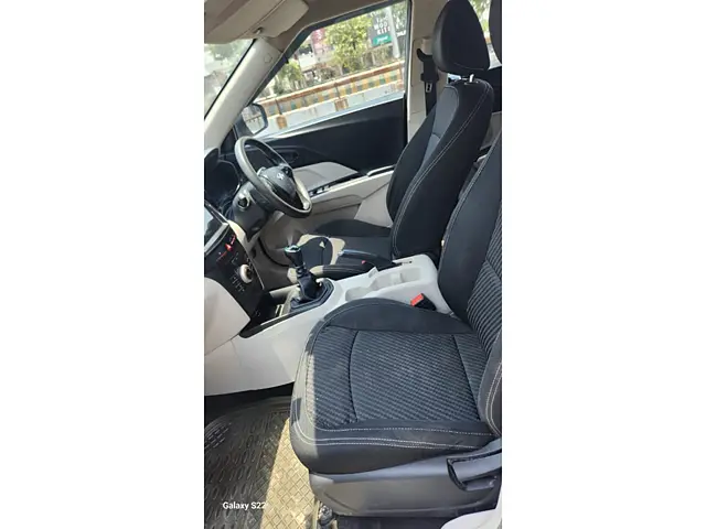 Used Mahindra XUV300 [2019-2024] W4 1.2 Petrol in Noida