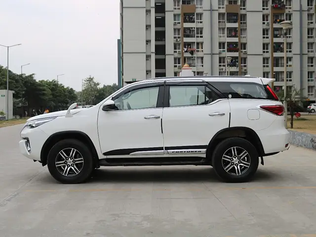 Used 2017 Toyota Fortuner in Lucknow
