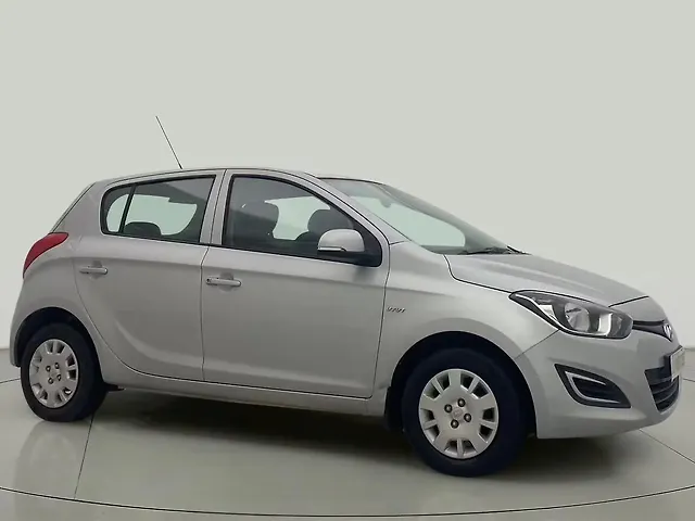Used 2013 Hyundai i20 in Ahmedabad