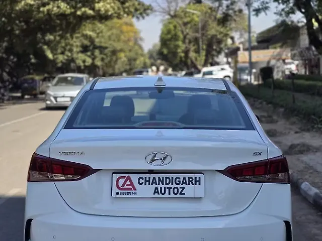 Used Hyundai Verna [2020-2023] SX (O) 1.5 VTVT IVT in Chandigarh