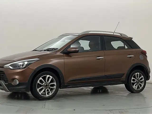 Used 2015 Hyundai i20 Active in Gurgaon