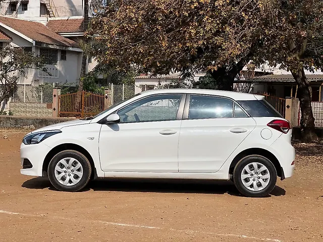Used Hyundai Elite i20 [2016-2017] Magna 1.2 [2016-2017] in Kolhapur