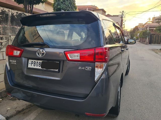 Used Toyota Innova Crysta [2016-2020] 2.4 G 7 STR [2016-2017] in Jalandhar