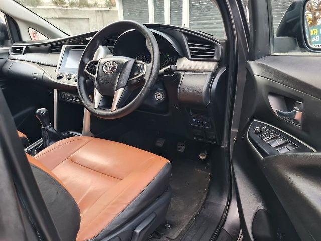 Used Toyota Innova Crysta [2016-2020] 2.4 G 7 STR [2016-2017] in Jalandhar