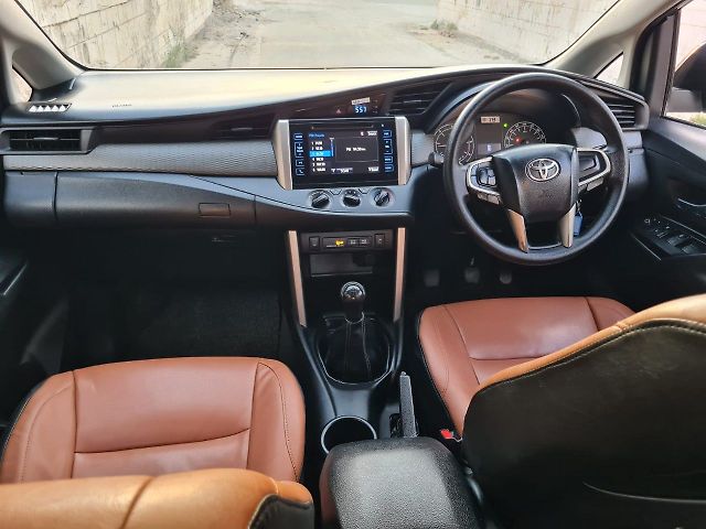 Used Toyota Innova Crysta [2016-2020] 2.4 G 7 STR [2016-2017] in Jalandhar