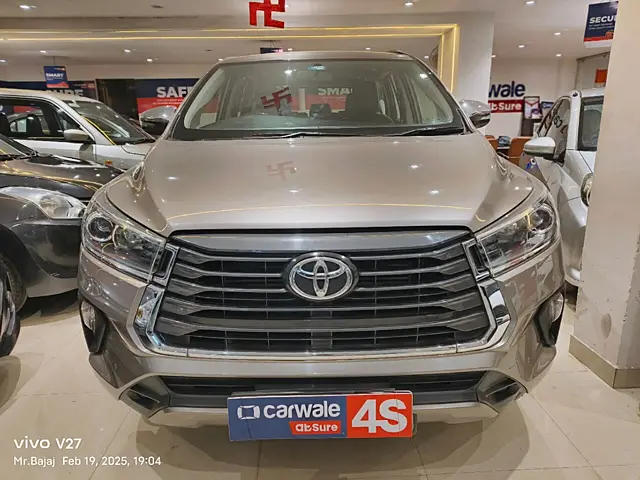 Used 2021 Toyota Innova Crysta in Kanpur