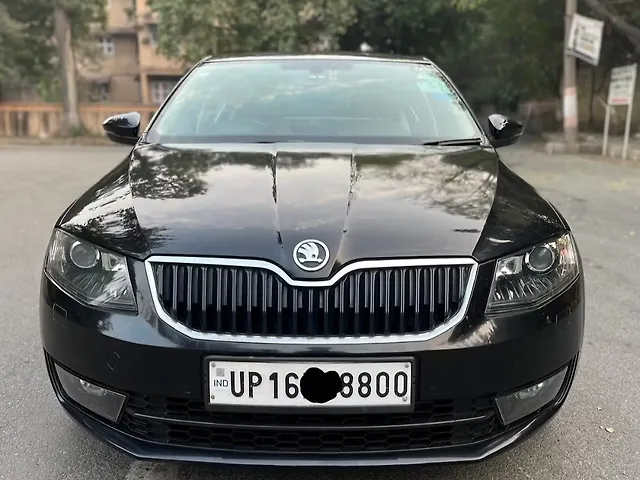 Used 2016 Skoda Octavia in Delhi