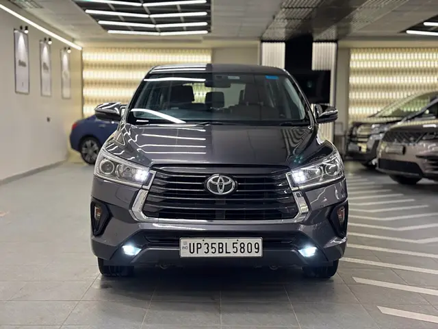 Used 2022 Toyota Innova Crysta in Delhi
