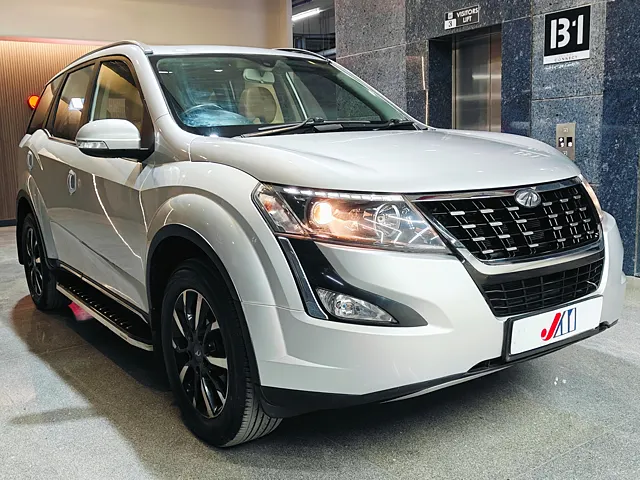 Used 2018 Mahindra XUV500 in Ahmedabad