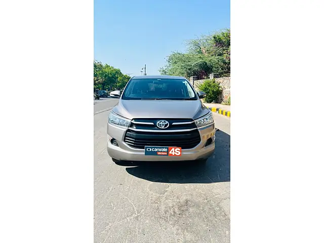 Used 2017 Toyota Innova Crysta in Delhi
