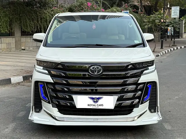 Used 2024 Toyota Vellfire in Mumbai