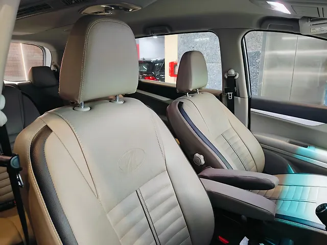 Used Mahindra Marazzo [2018-2020] M6 8 STR in Ahmedabad