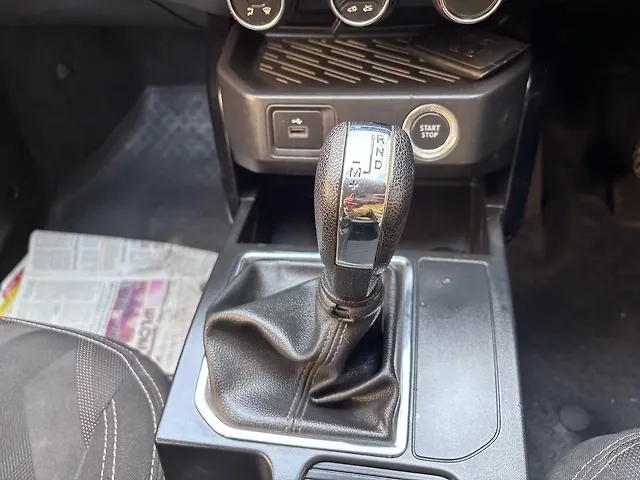 Used Renault Kiger [2021-2022] RXT AMT Dual Tone in Mumbai