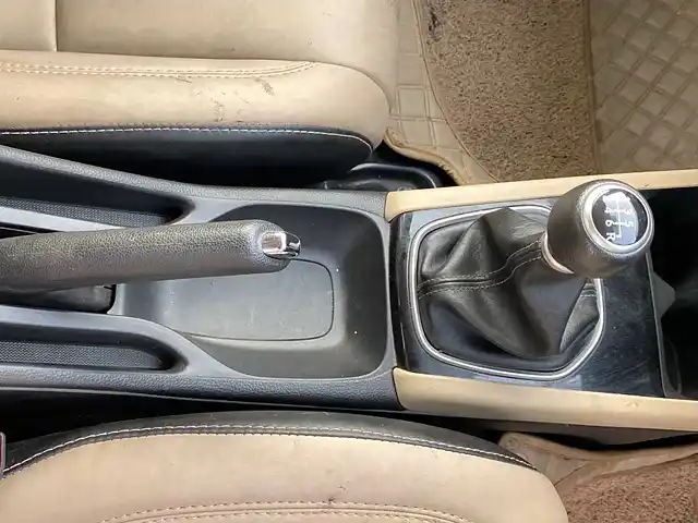 Used Honda City 4th Generation V Petrol in Ahmedabad
