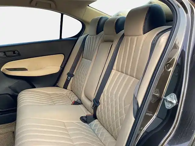 Used Honda City 4th Generation V Petrol in Ahmedabad