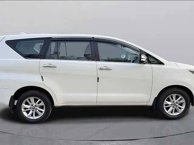 Used Toyota Innova Crysta [2016-2020] 2.8 ZX AT 7 STR [2016-2020] in Mumbai