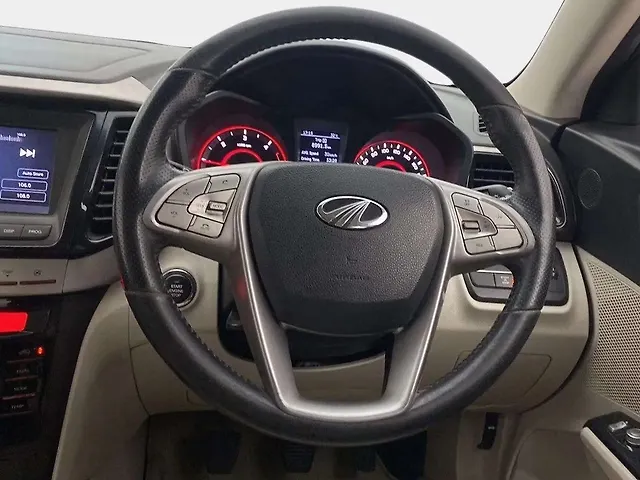 Used Mahindra XUV300 [2019-2024] W8 (O) 1.5 Diesel [2020] in Ahmedabad