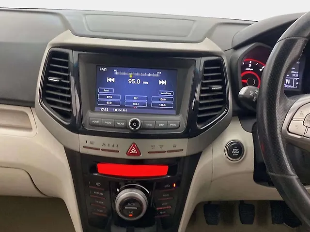Used Mahindra XUV300 [2019-2024] W8 (O) 1.5 Diesel [2020] in Ahmedabad