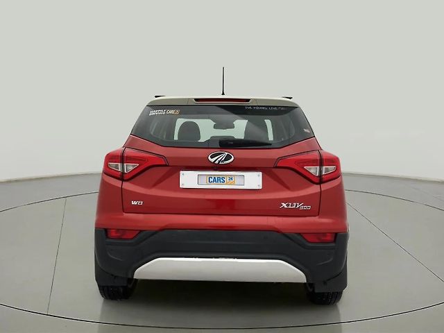 Used Mahindra XUV300 [2019-2024] W8 (O) 1.5 Diesel [2020] in Ahmedabad