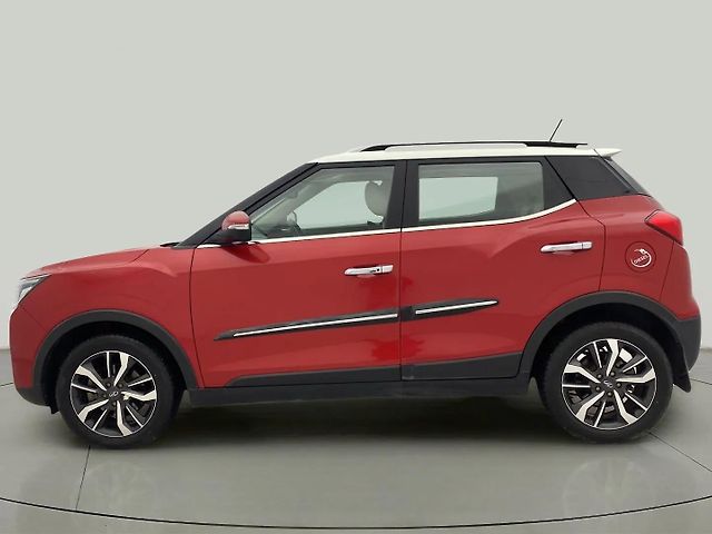 Used Mahindra XUV300 [2019-2024] W8 (O) 1.5 Diesel [2020] in Ahmedabad