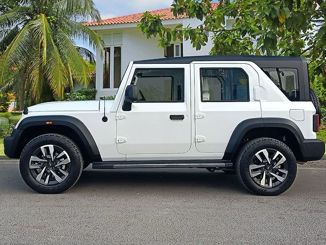 Used Mahindra Thar Roxx AX7 L Petrol AT 2WD in Delhi