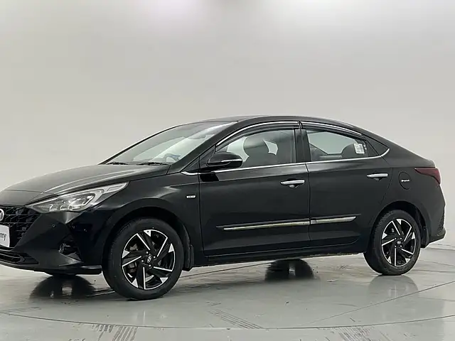 Used 2021 Hyundai Verna in Gurgaon