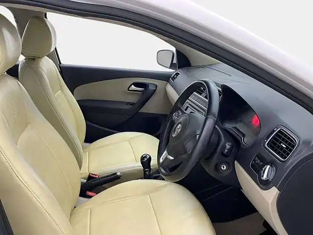 Used Volkswagen Polo [2012-2014] Highline1.2L (P) in Hyderabad