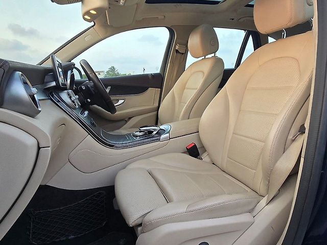 Used Mercedes-Benz GLC [2019-2023] 220d 4MATIC Progressive [2019-2021] in Chennai