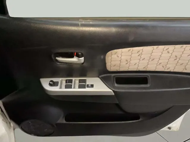 Used Maruti Suzuki Wagon R 1.0 [2014-2019] VXI in Ahmedabad