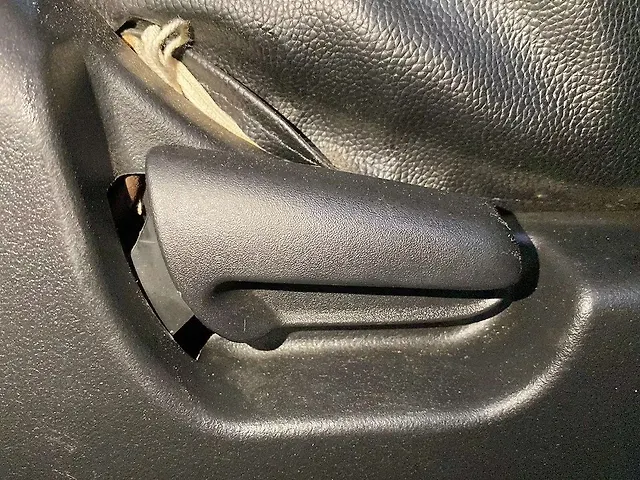 Used Maruti Suzuki Wagon R 1.0 [2014-2019] VXI in Ahmedabad