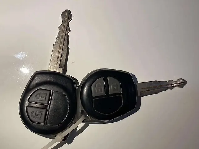 Used Maruti Suzuki Wagon R 1.0 [2014-2019] VXI in Ahmedabad