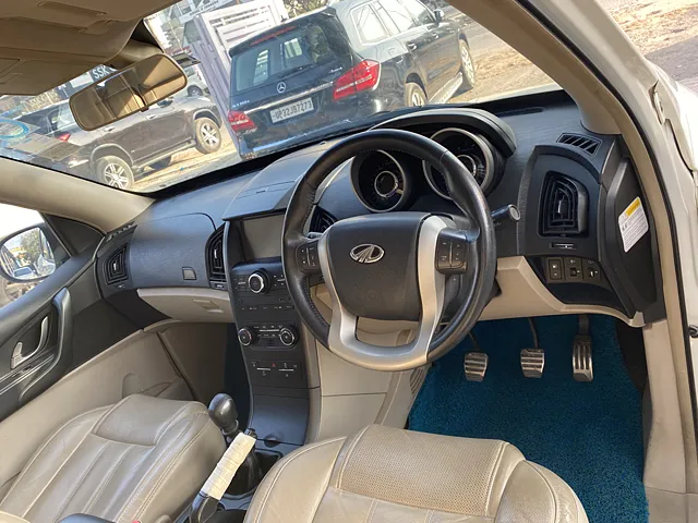Used Mahindra XUV500 [2015-2018] W8 [2015-2017] in Lucknow