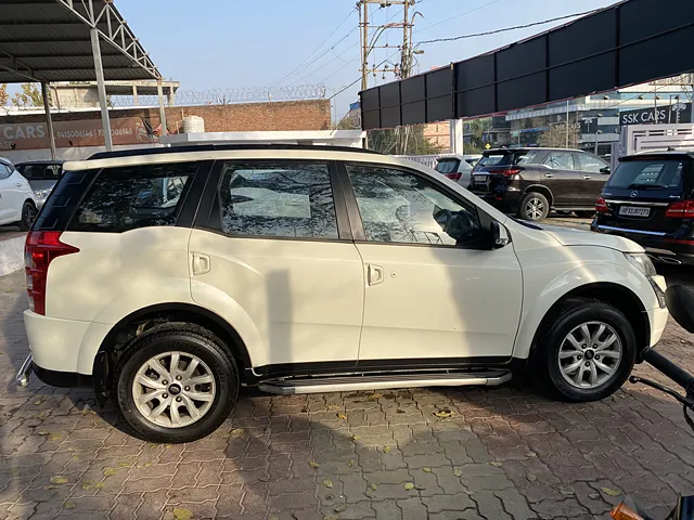 Used Mahindra XUV500 [2015-2018] W8 [2015-2017] in Lucknow