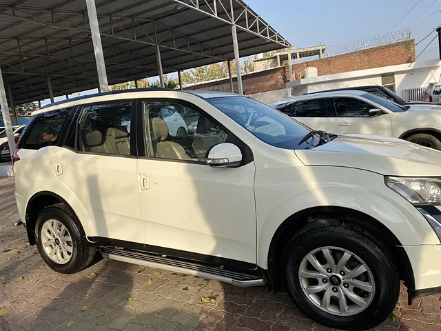 Used Mahindra XUV500 [2015-2018] W8 [2015-2017] in Lucknow