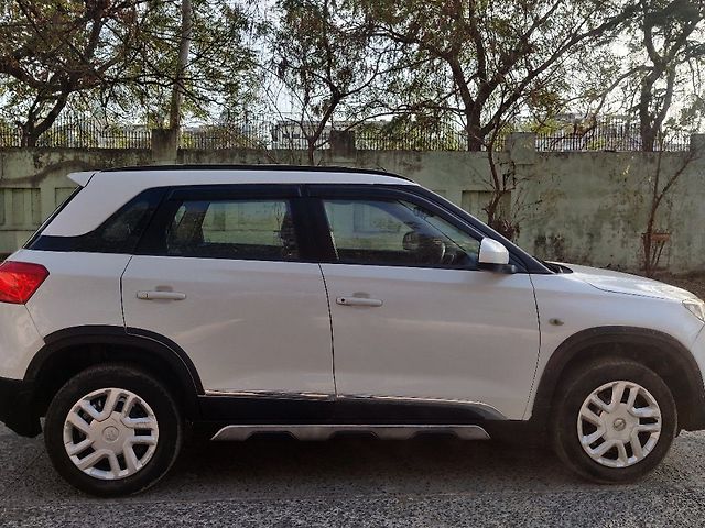 Used Maruti Suzuki Vitara Brezza [2016-2020] VDi in Indore