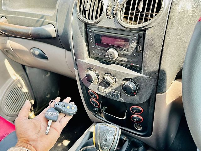Used Mahindra Scorpio [2009-2014] VLX 2WD Airbag BS-IV in Lucknow