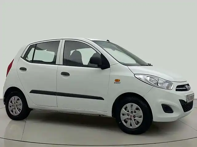 Used 2013 Hyundai i10 in Ahmedabad