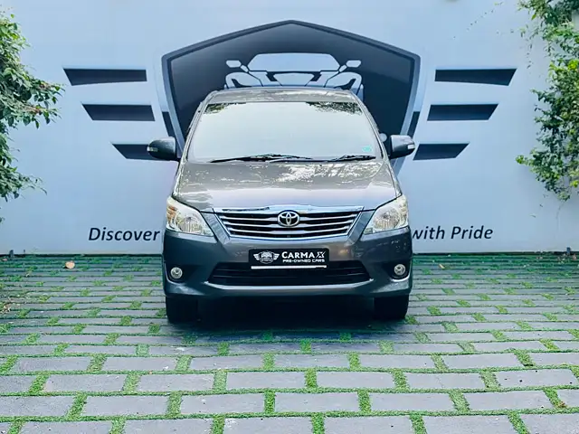Used 2013 Toyota Innova in Kochi