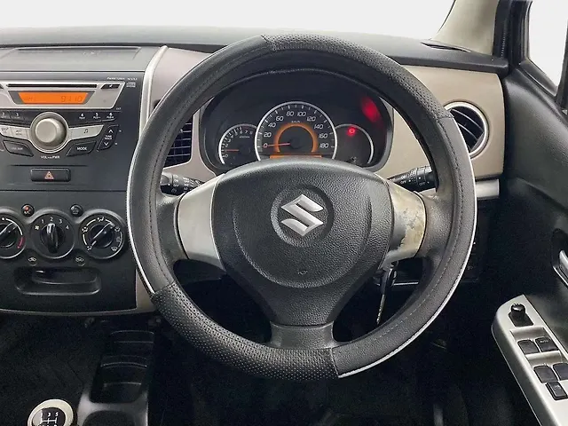 Used Maruti Suzuki Wagon R 1.0 [2010-2013] VXi in Ahmedabad