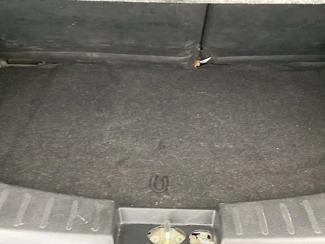 Used Maruti Suzuki Wagon R 1.0 [2010-2013] VXi in Ahmedabad