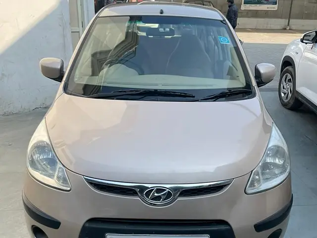 Used 2010 Hyundai i10 in Meerut