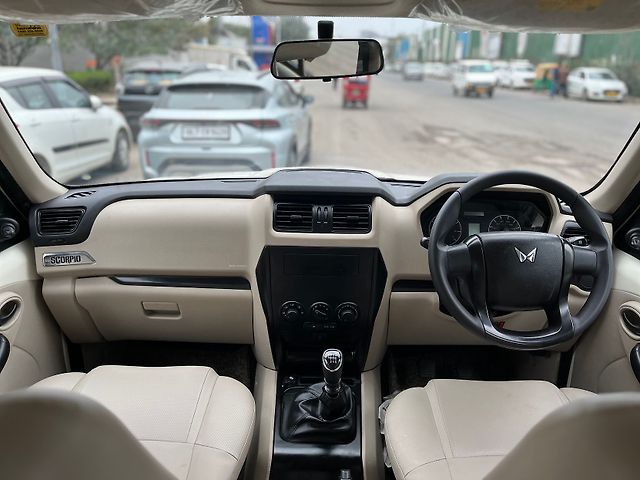 Used Mahindra Scorpio S MT 7STR [2022] in Delhi