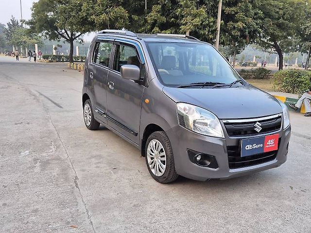 Used Maruti Suzuki Wagon R 1.0 [2014-2019] VXI in Noida