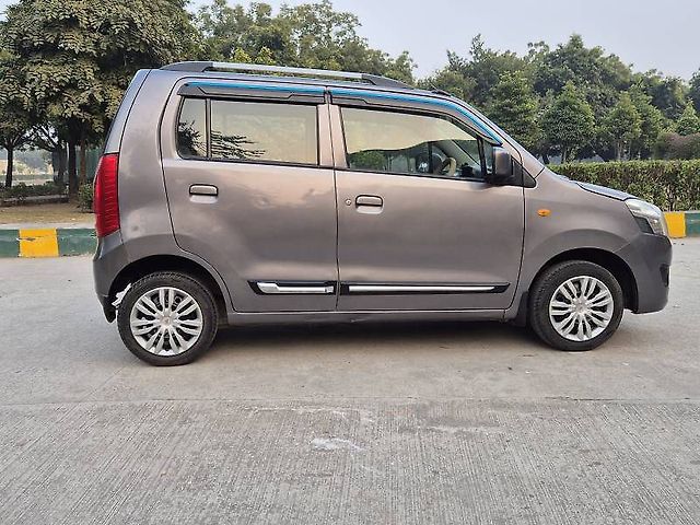 Used Maruti Suzuki Wagon R 1.0 [2014-2019] VXI in Noida