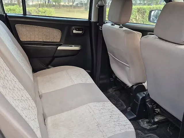 Used Maruti Suzuki Wagon R 1.0 [2014-2019] VXI in Noida