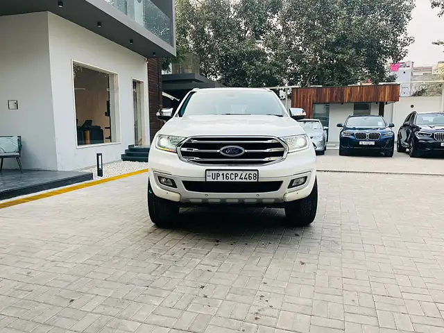 Used 2020 Ford Endeavour in Delhi