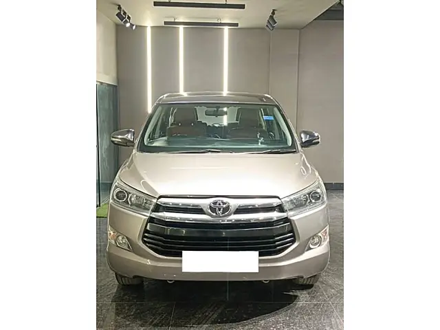 Used 2017 Toyota Innova Crysta in Delhi