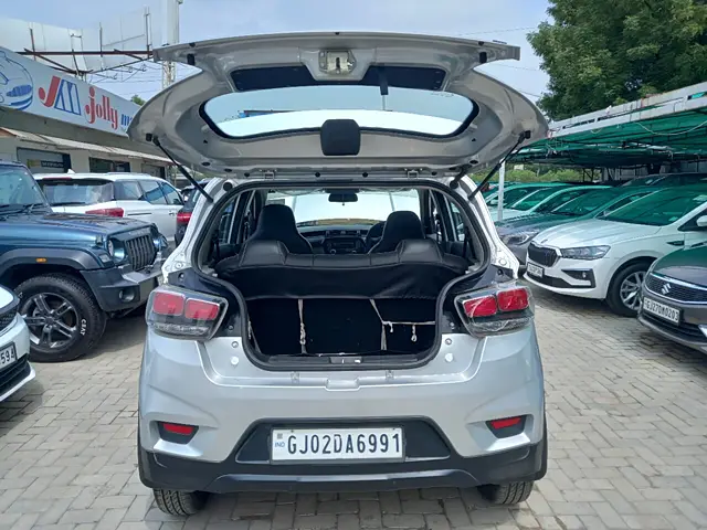 Used Mahindra KUV100 NXT K2 D 6 STR in Ahmedabad