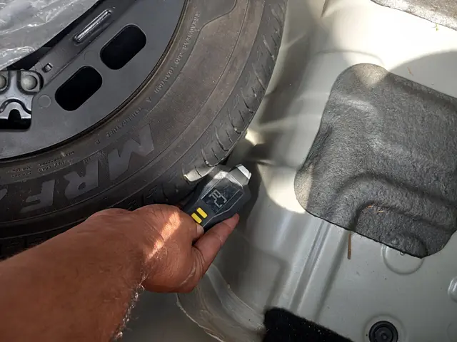 Used Mahindra KUV100 NXT K2 D 6 STR in Ahmedabad