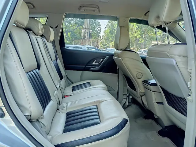 Used Mahindra XUV500 [2011-2015] W6 in Delhi